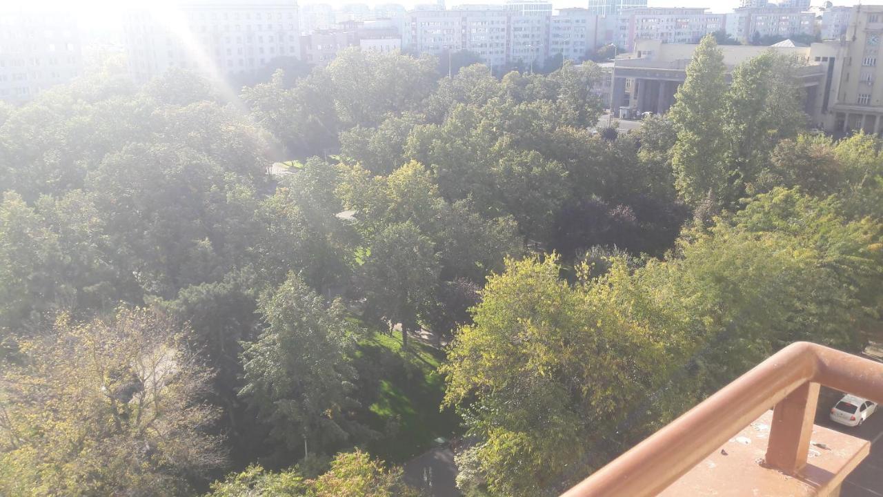 Two Rooms Central Бухарест Екстер'єр фото